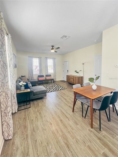 Image No.75-5 Bed Property for sale