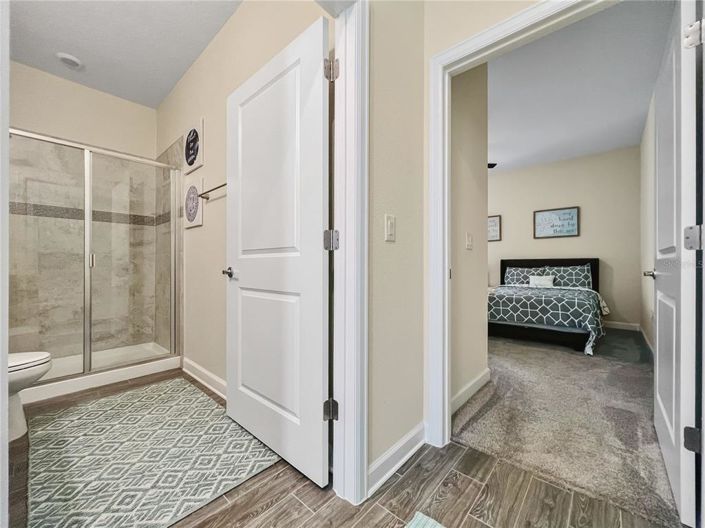 Image No.80-5 Bed Property for sale