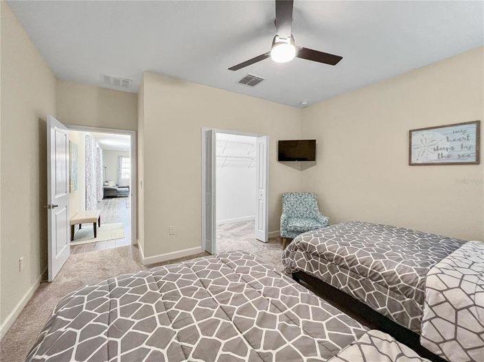 Image No.82-5 Bed Property for sale