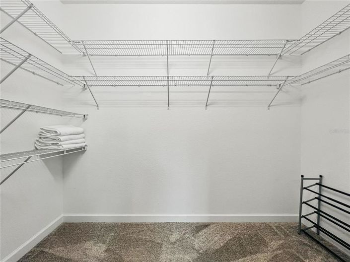 Image No.83-5 Bed Property for sale