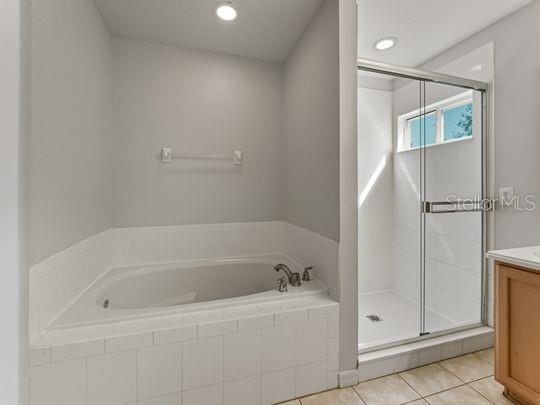 Image No.23-5 Bed Property for sale