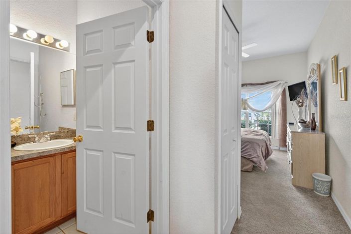 Image No.43-6 Bed Property for sale