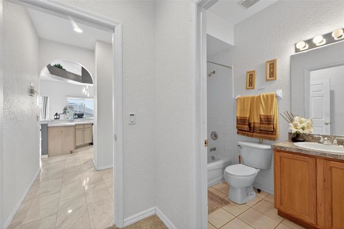 Image No.48-6 Bed Property for sale