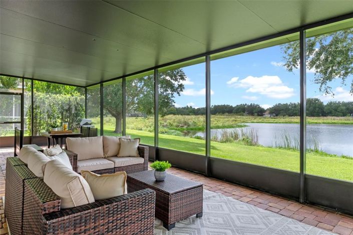 Image No.35-5 Bed Property for sale