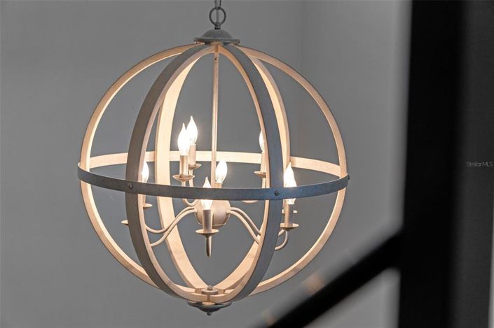 Image No.40-5 Bed Property for sale