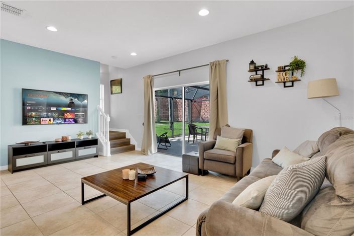 Image No.2-Maison de ville de 3 chambres à vendre à Kissimmee