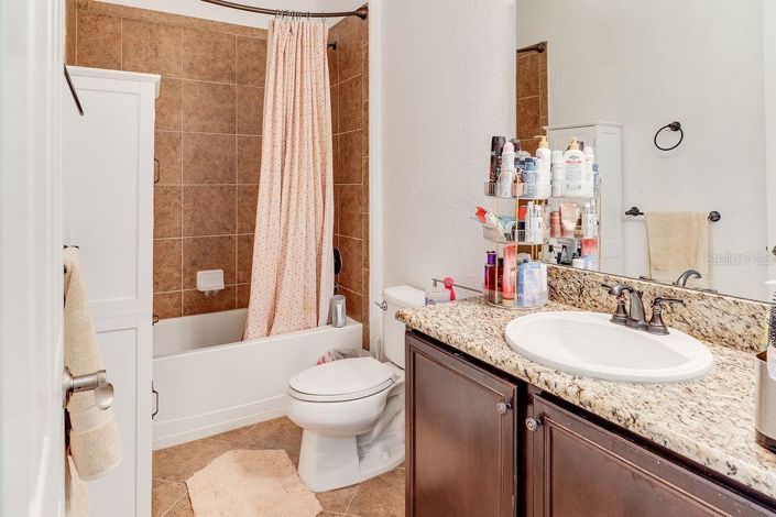 Image No.18-6 Bed Property for sale