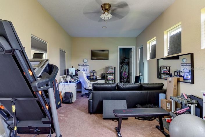 Image No.51-6 Bed Property for sale