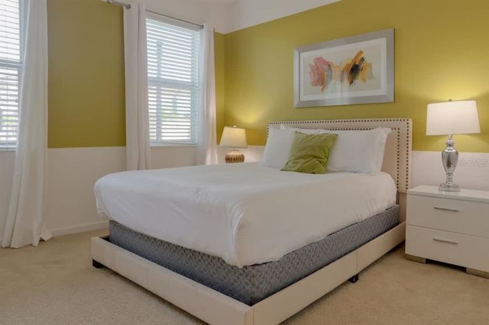 Image No.21-6 Bed Property for sale