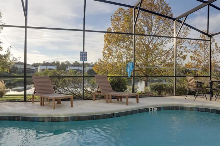 Image No.25-6 Bed Property for sale