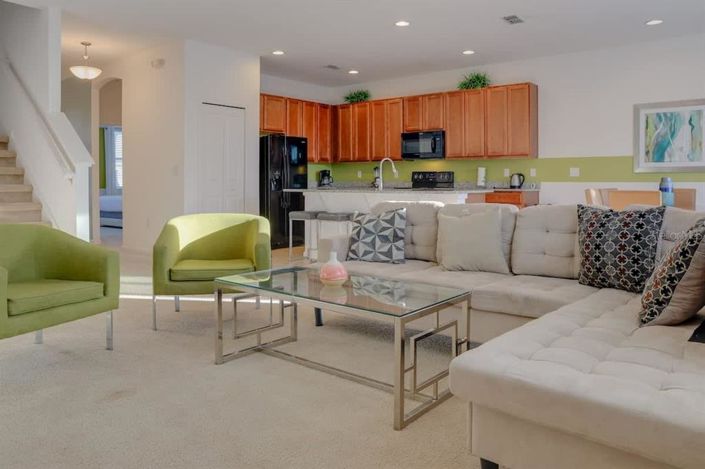 Image No.3-6 Bed Property for sale