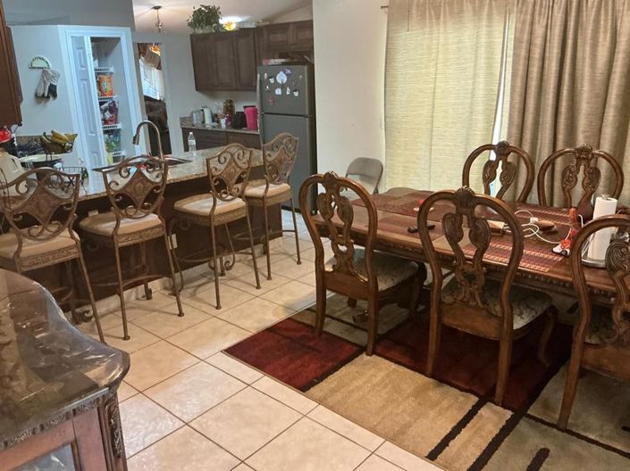 Image No.4-Propriété de 4 chambres à vendre à Kissimmee