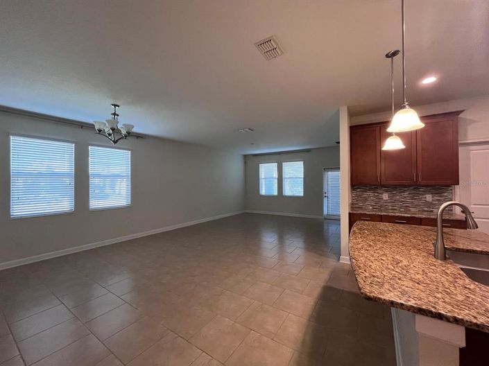 Image No.24-4 Bed Property for sale