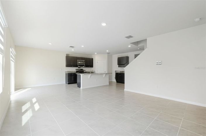 Image No.23-5 Bed Property for sale