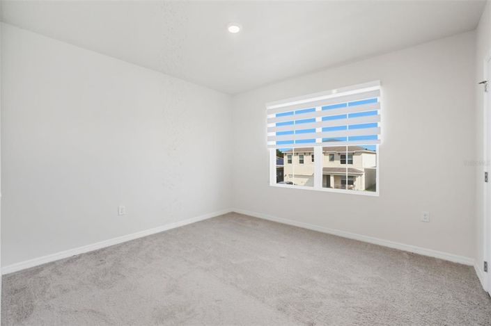 Image No.38-5 Bed Property for sale