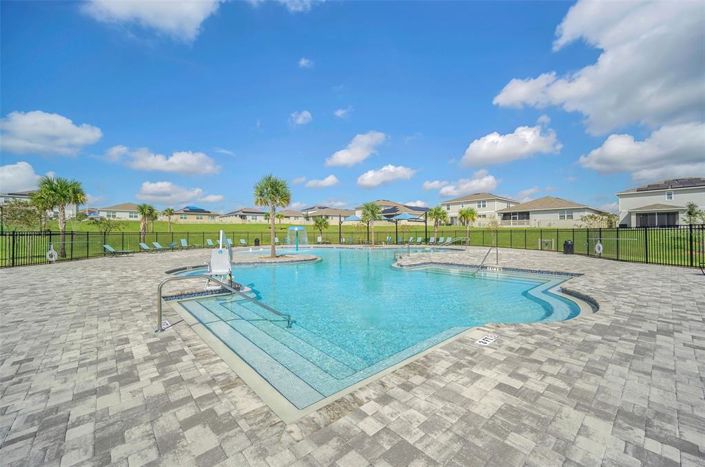 Image No.49-5 Bed Property for sale