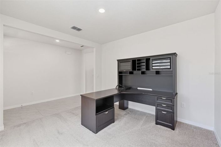 Image No.9-5 Bed Property for sale