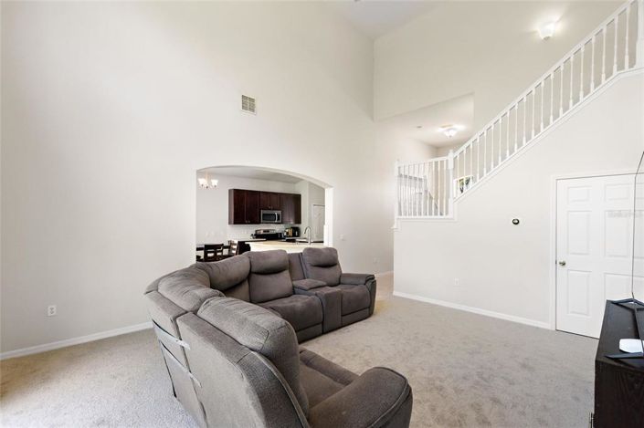 Image No.4-Propriété de 4 chambres à vendre à Kissimmee