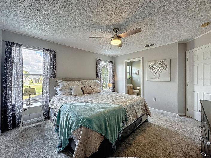 Image No.40-3 Bed Property for sale