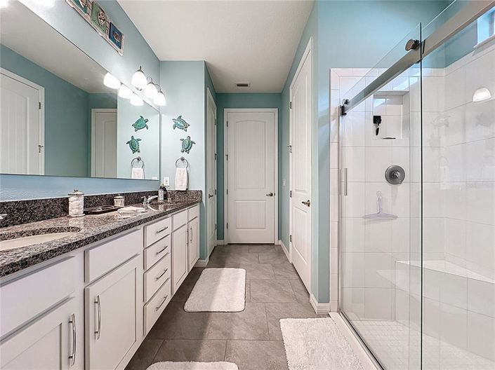 Image No.35-Propriété de 3 chambres à vendre à Clermont