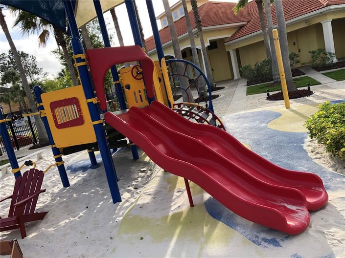 Image No.27-3 Bed Townhouse for sale