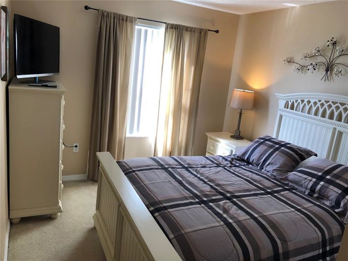 Image No.29-3 Bed Townhouse for sale