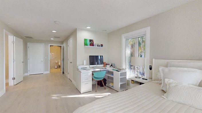 Image No.37-Propriété de 4 chambres à vendre à Floride