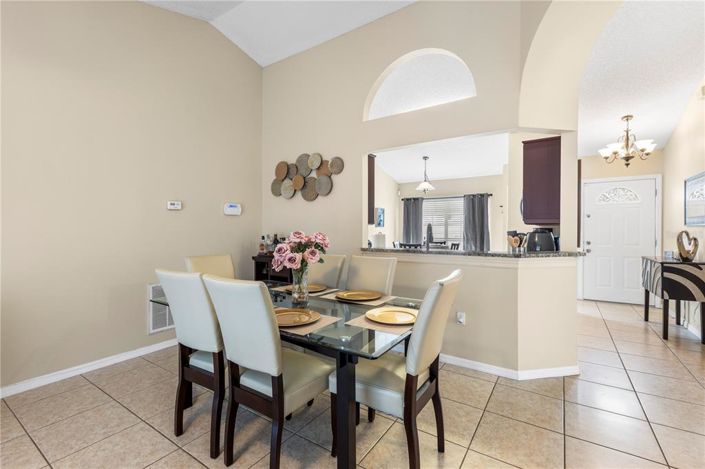 Image No.14-3 Bed Property for sale