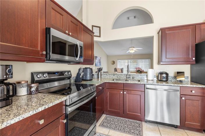 Image No.18-3 Bed Property for sale