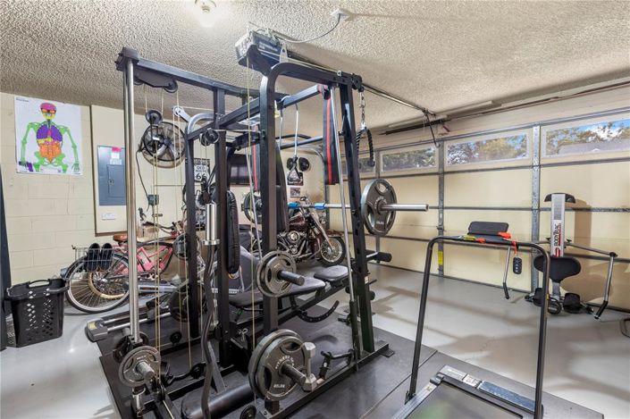 Image No.37-3 Bed Property for sale