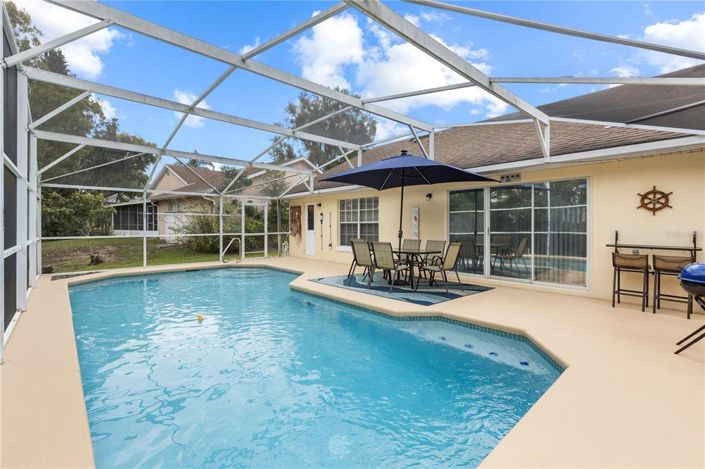 Image No.40-3 Bed Property for sale