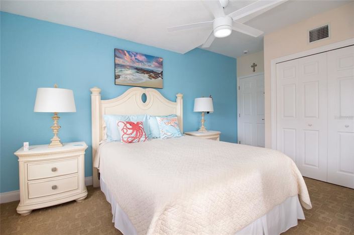 Image No.30-4 Bed Property for sale