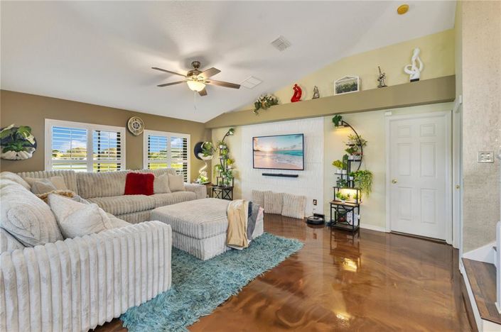 Image No.10-Propriété de 4 chambres à vendre à Kissimmee