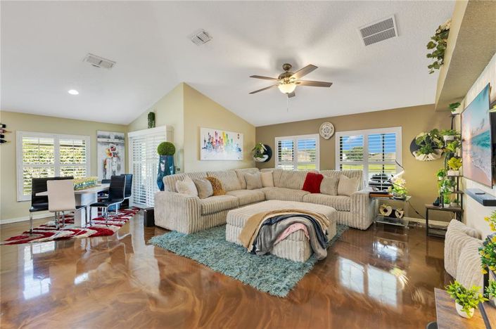 Image No.9-Propriété de 4 chambres à vendre à Kissimmee