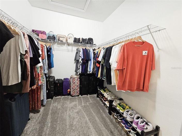 Image No.26-3 Bed Townhouse for sale