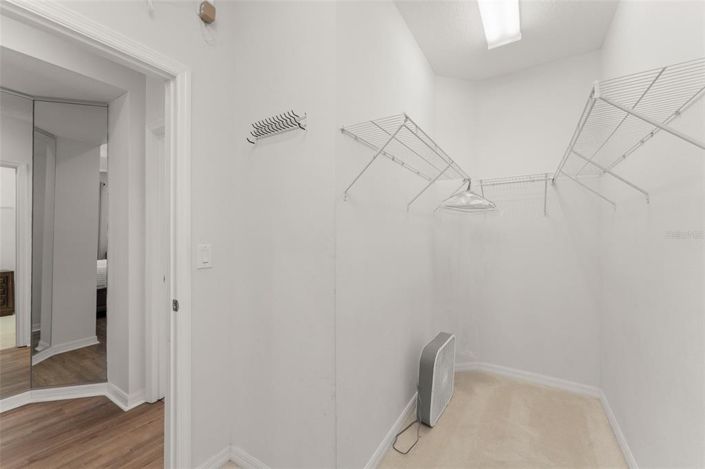 Image No.29-8 Bed Property for sale