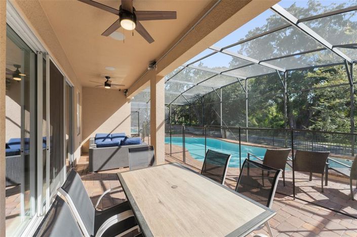 Image No.46-8 Bed Property for sale