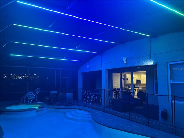 Image No.54-8 Bed Property for sale