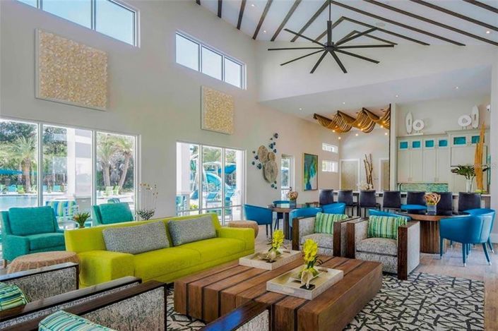 Image No.58-8 Bed Property for sale