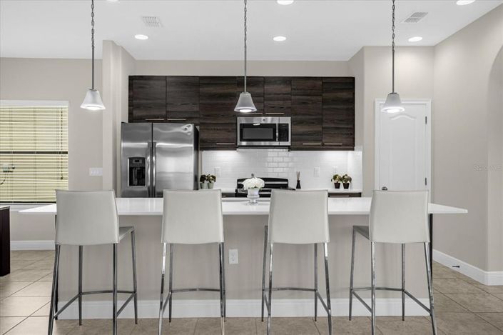 Image No.24-4 Bed Property for sale