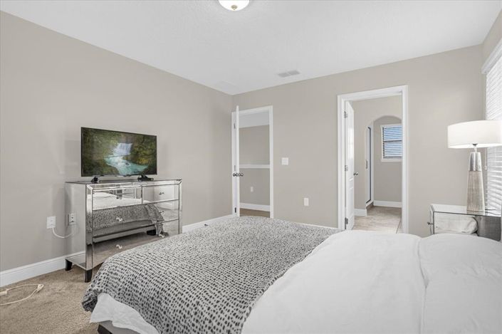 Image No.3-4 Bed Property for sale