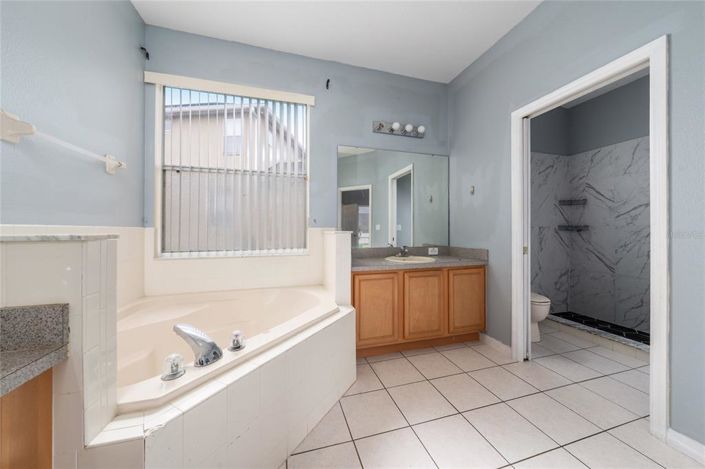 Image No.29-5 Bed Property for sale