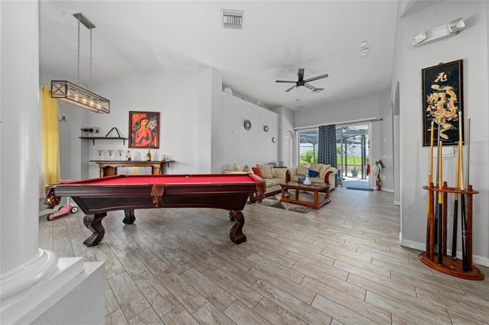 Image No.9-Propriété de 5 chambres à vendre à Haines City