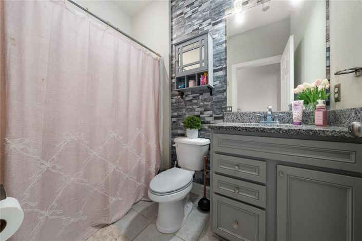 Image No.11-3 Bed Property for sale