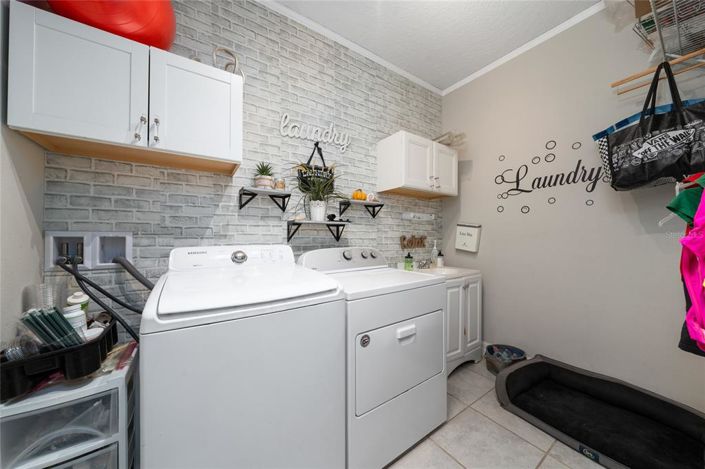 Image No.12-3 Bed Property for sale