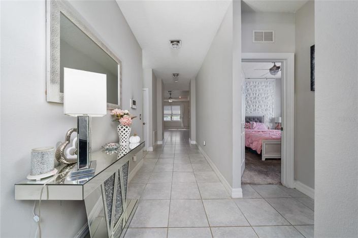 Image No.5-3 Bed Property for sale