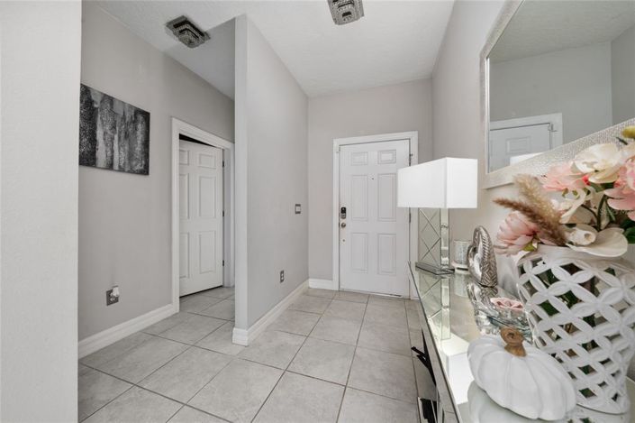 Image No.6-3 Bed Property for sale