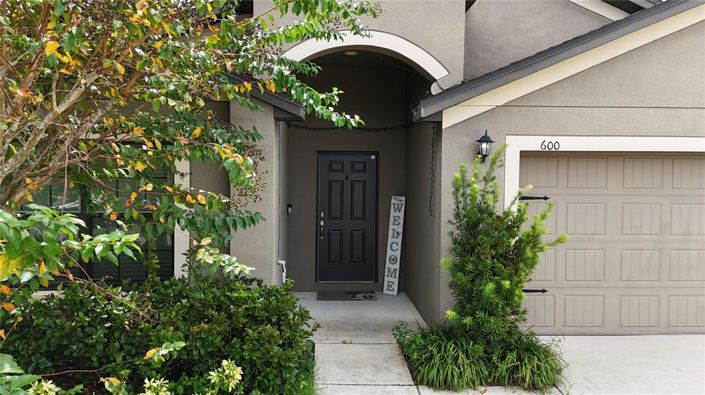 Image No.2-4 Bed Property for sale