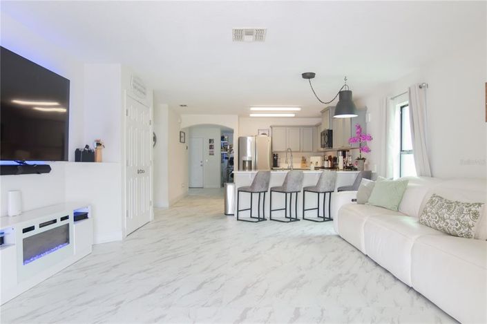 Image No.22-4 Bed Property for sale