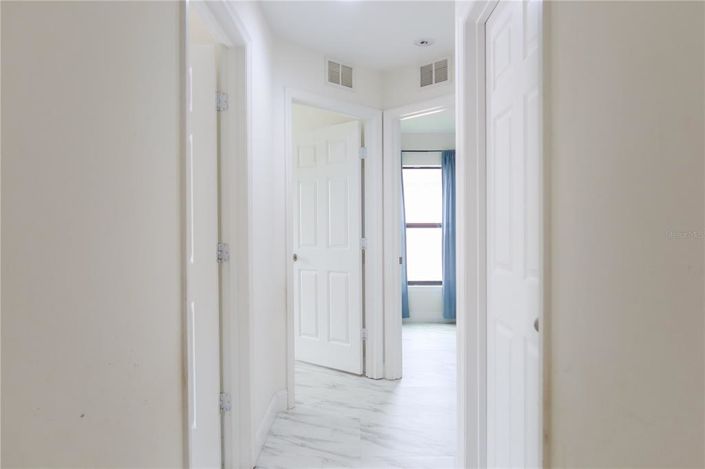 Image No.27-4 Bed Property for sale